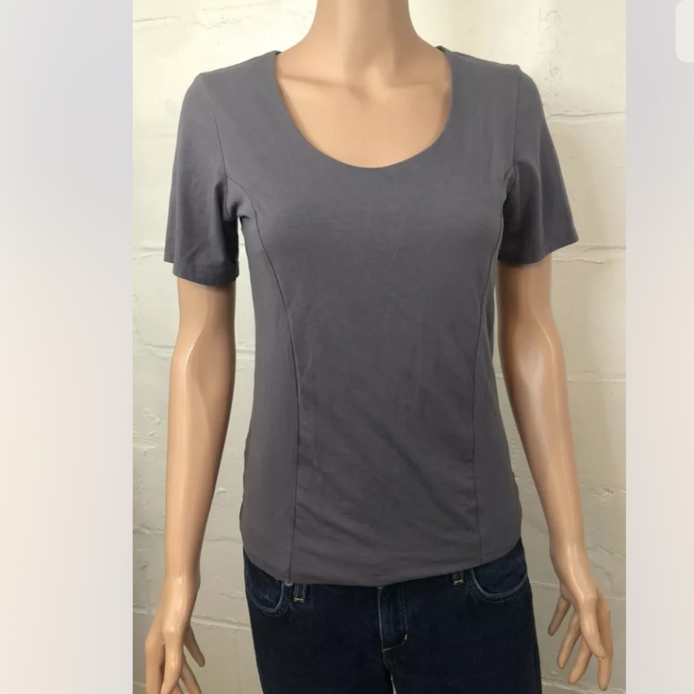 Tahari Tee Shirt Size S Slate Gray Short Sleeve